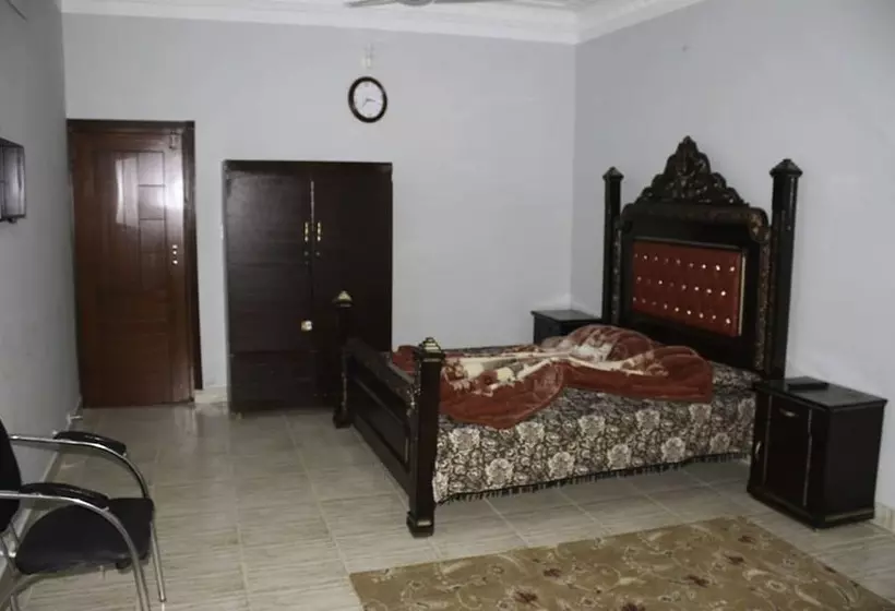 هتل Tulip Guest House