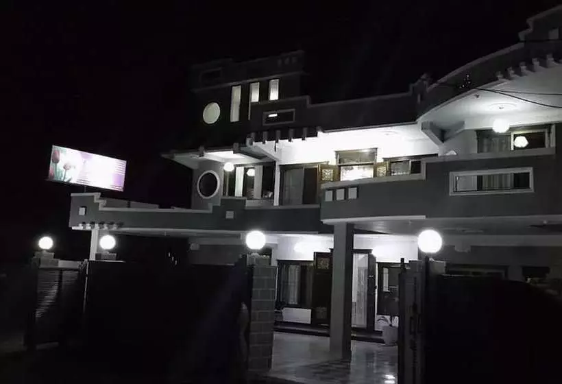 هتل Tulip Guest House