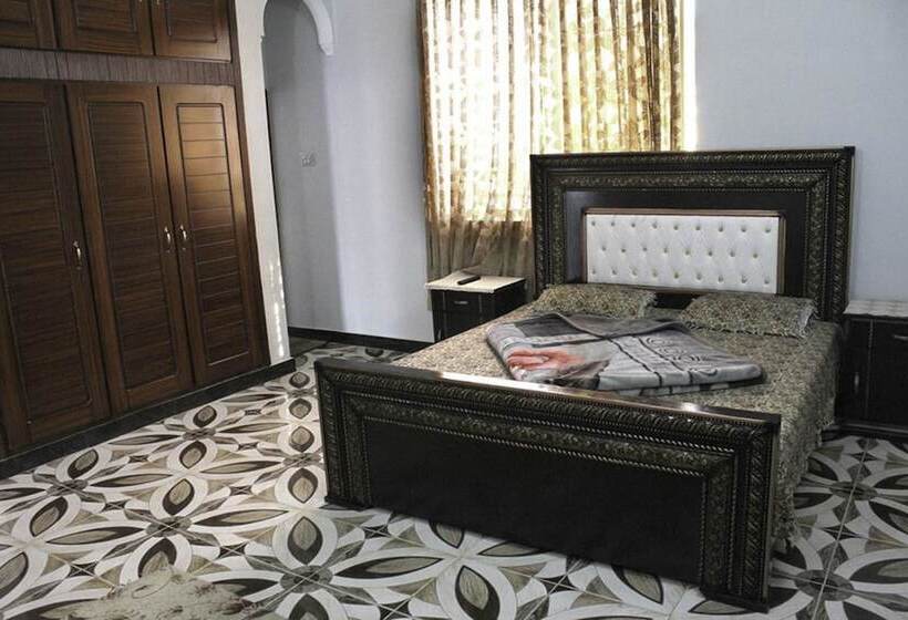 هتل Tulip Guest House