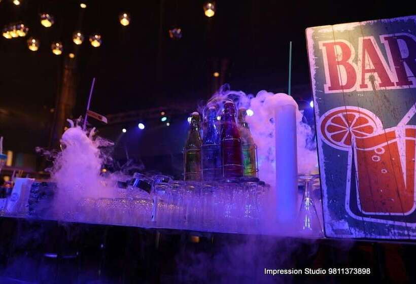 Hotel The Utsav Grand Banquets & Resort