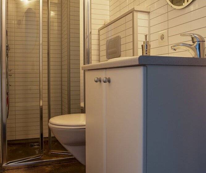 پانسیون Höfðagata Guesthouse