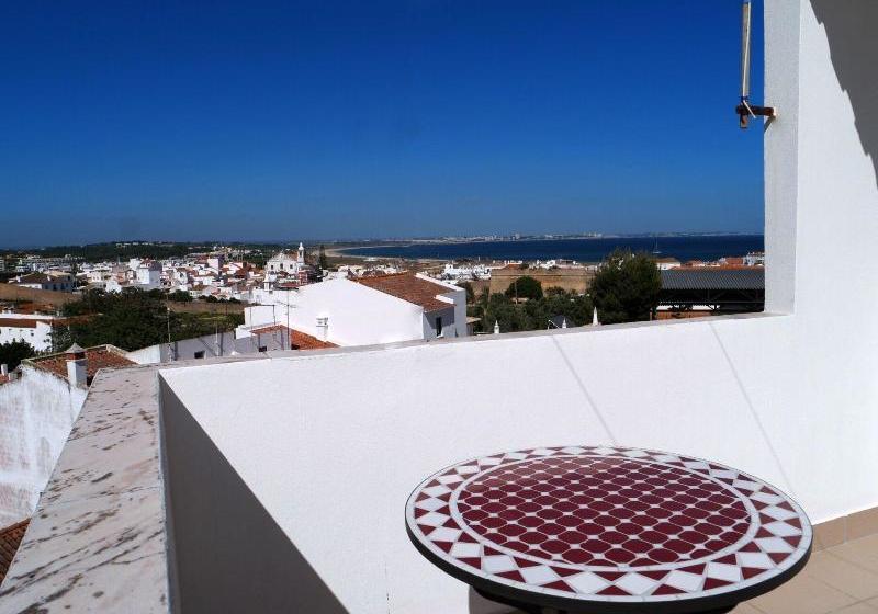 Pansiyon Louise Guest House