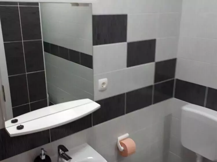 Majatalo Virtus Apartments And Rooms With Free Private Parking