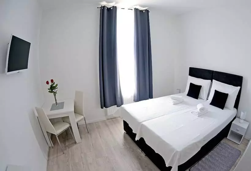 Majatalo Virtus Apartments And Rooms With Free Private Parking