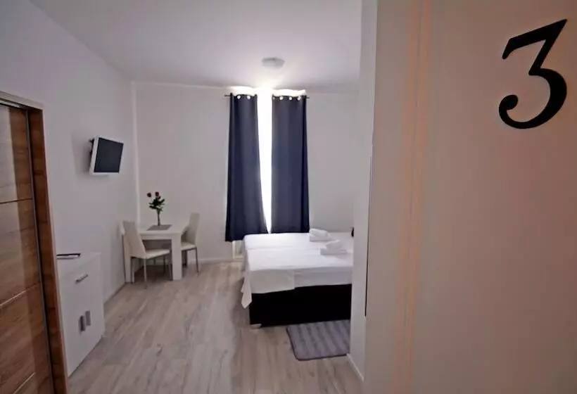 Majatalo Virtus Apartments And Rooms With Free Private Parking