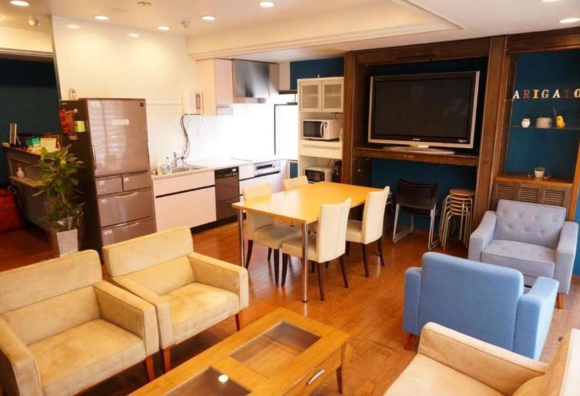 Schronisko Guesthouse Arigato