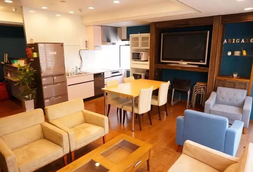 ユースホステル Guesthouse Arigato