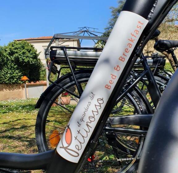 تختخواب و صبحانه Il Giardino Del Pettirosso