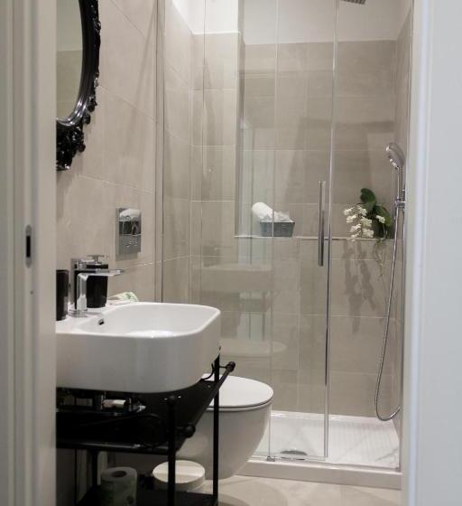 تختخواب و صبحانه Il Giardino Del Pettirosso