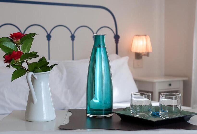 تختخواب و صبحانه Il Giardino Del Pettirosso