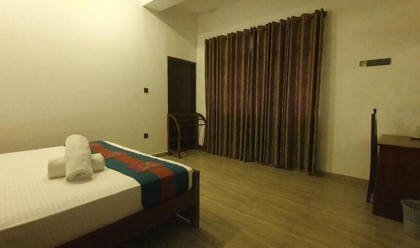 Bed and Breakfast Surf Ocean Villa