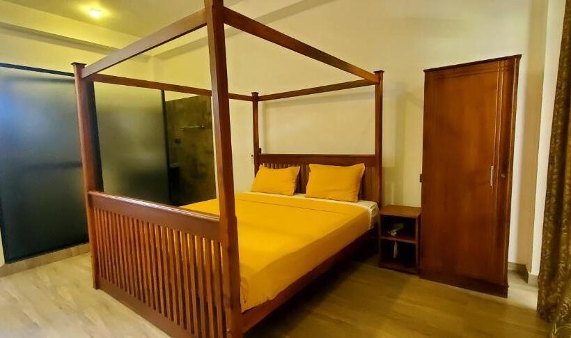 Bed and Breakfast Surf Ocean Villa