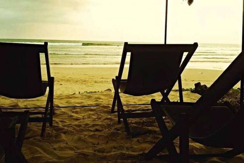 Bed and Breakfast Surf Ocean Villa