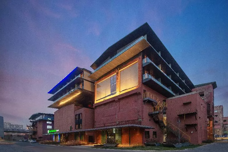 Hotelli Holiday Inn Express Beijing Shijingshan Parkview, An Ihg