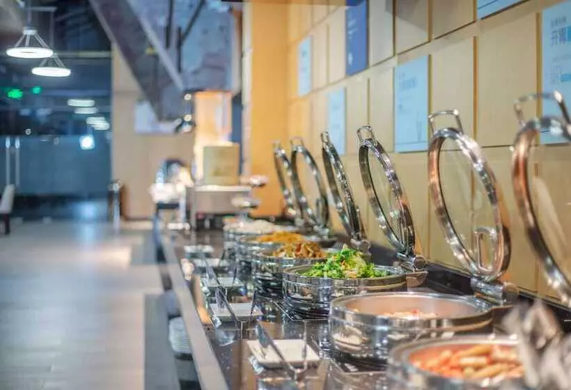 Hotelli Holiday Inn Express Beijing Shijingshan Parkview, An Ihg