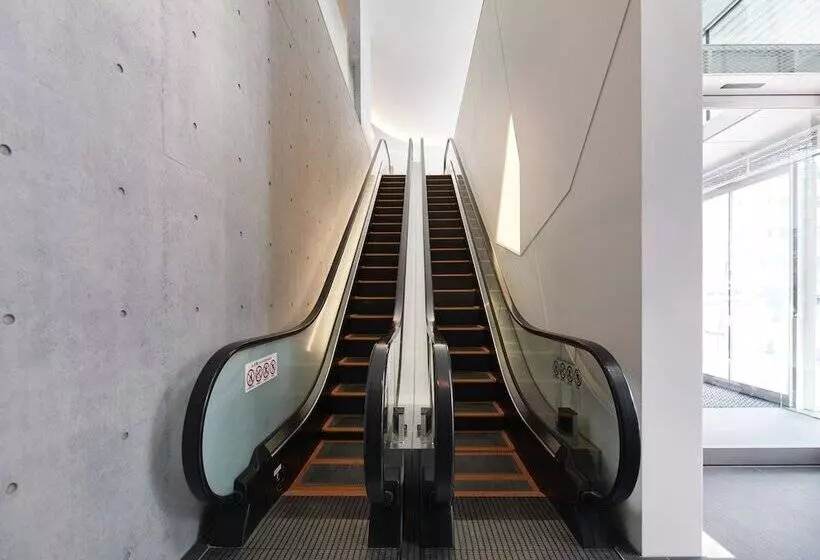 Jr East Hotel Mets Premier Sapporo