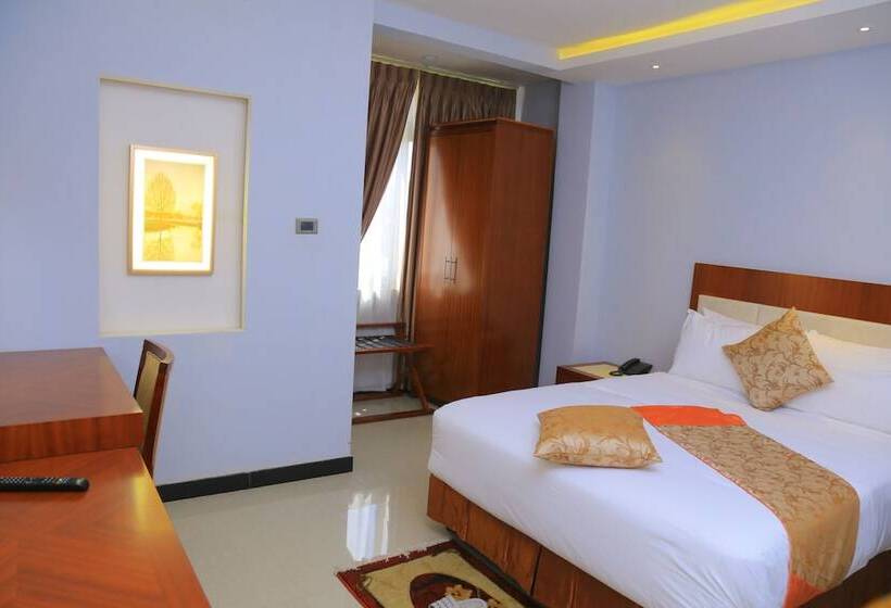 호텔 Kerawi International