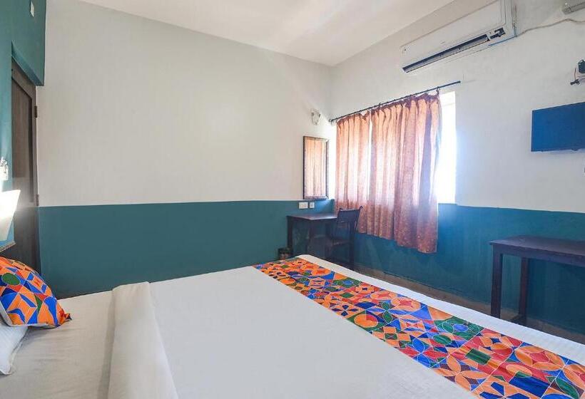 בית מלון כפרי Fabexpress Paradise Inn Panaji