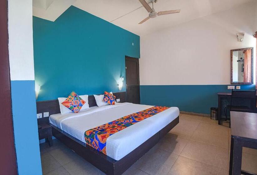 בית מלון כפרי Fabexpress Paradise Inn Panaji