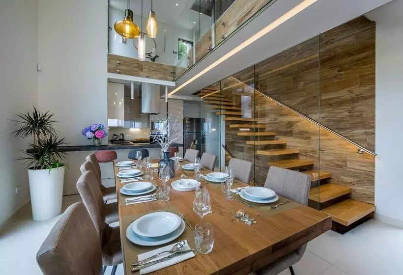 Villa Altavista   Seaview & Relax With Heated Pool & Minigolf