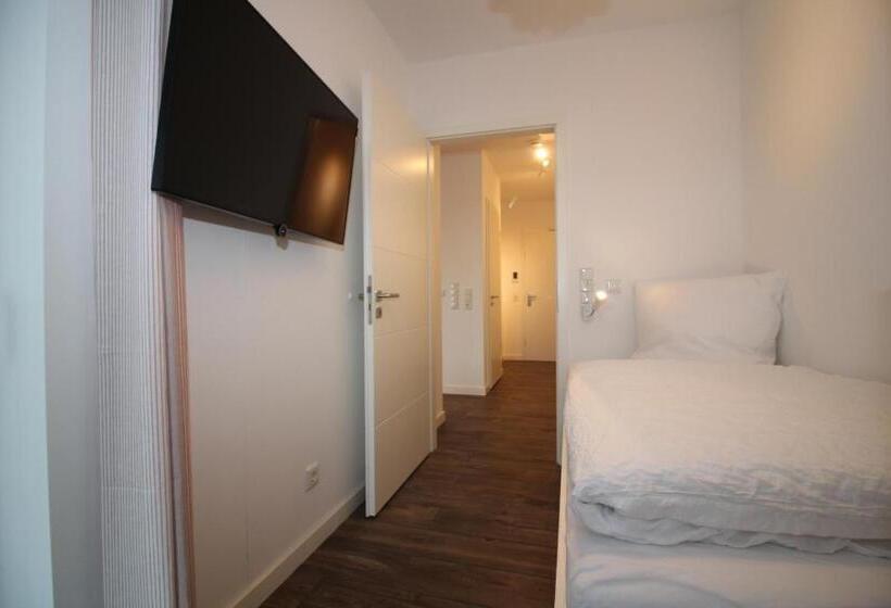 Wohnen Am Yachthafen W48