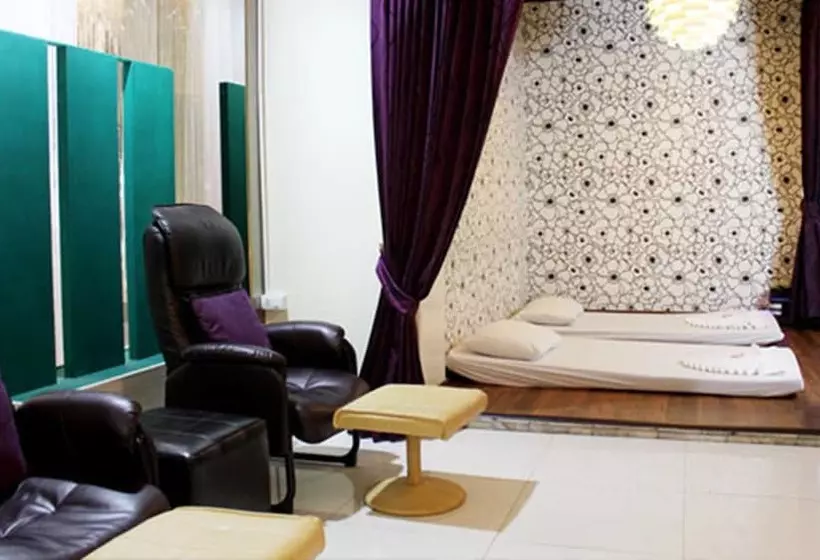 هتل Baiyoke Boutique