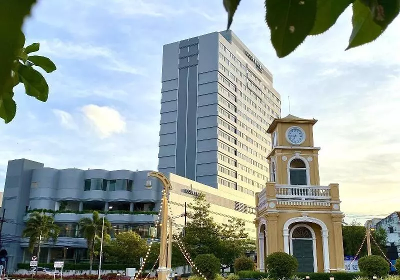 호텔 Courtyard By Marriott Phuket Town