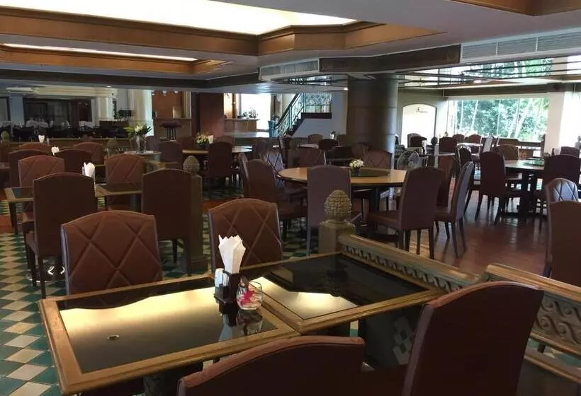 호텔 Suntara Wellness Resort &