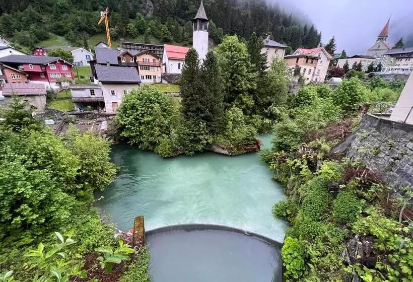 هتل Weisses Rössli Only Bed & Breakfast Self Check In