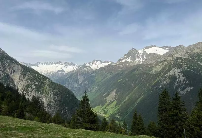 هتل Weisses Rössli Only Bed & Breakfast Self Check In