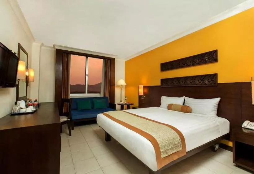 Tinidee Hotel Ranong