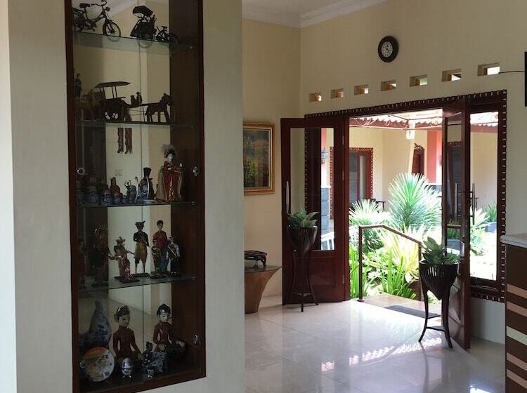 مبيت وإفطار 3c Familia Residence