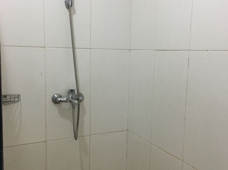 مبيت وإفطار 3c Familia Residence