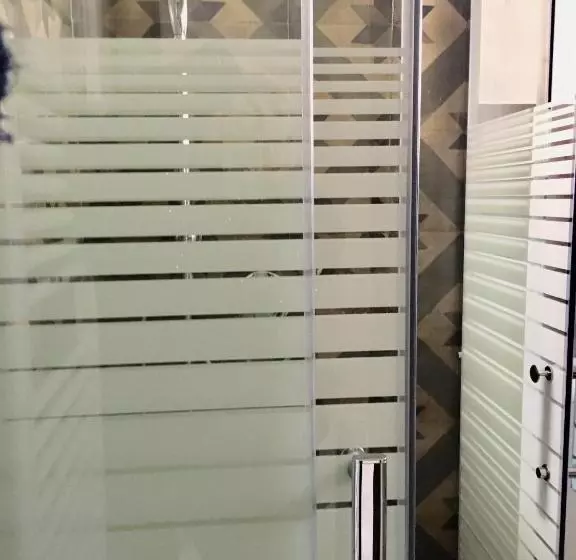 تختخواب و صبحانه Enna Inn Centro