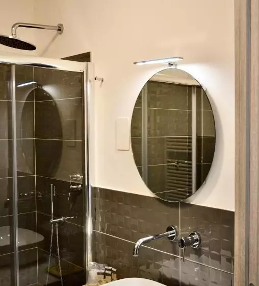 簡易ホテル Du Parc