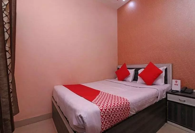 هتل Digha By Oyo Rooms