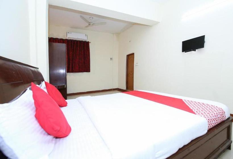 هتل Sports Club Of Jabalpur By Oyo Rooms