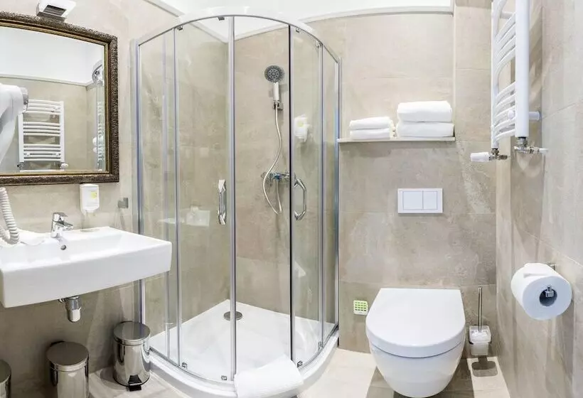 Majatalo Boutique Brajt