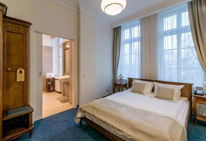 Majatalo Boutique Brajt