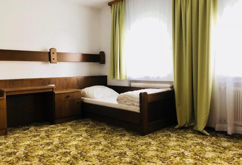 Rafael Kaiser Residence Privée   Spielberg Obdach