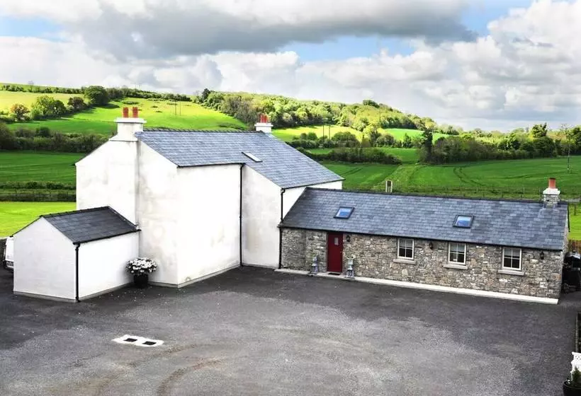 Sheephouse Country Courtyard