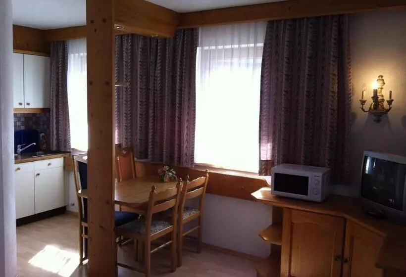 Hotelli Garni Pfandl