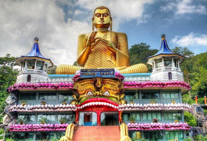 هتل Hungry Lion Sigiriya