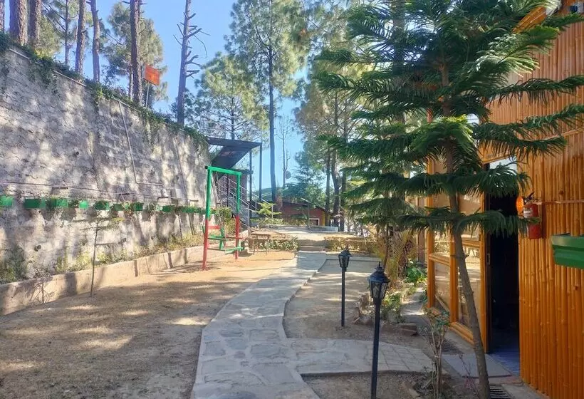 ホテル Zone Connect By The Park Lansdowne