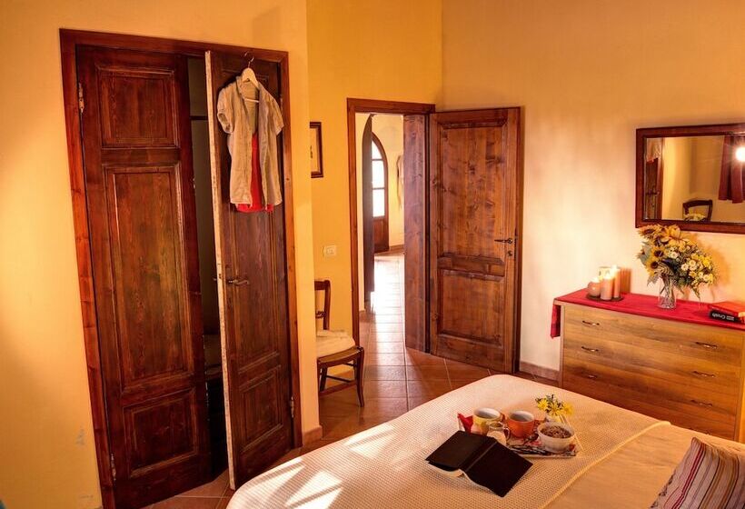 Сельский отель Agriturismo Fattoria La Prugnola