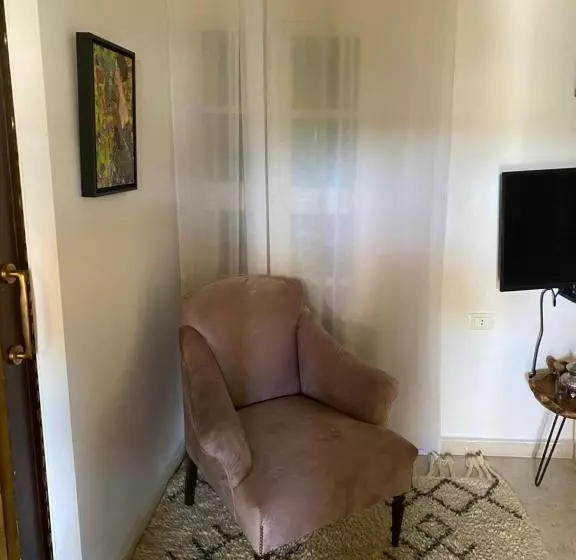 پانسیون Dar Camelia