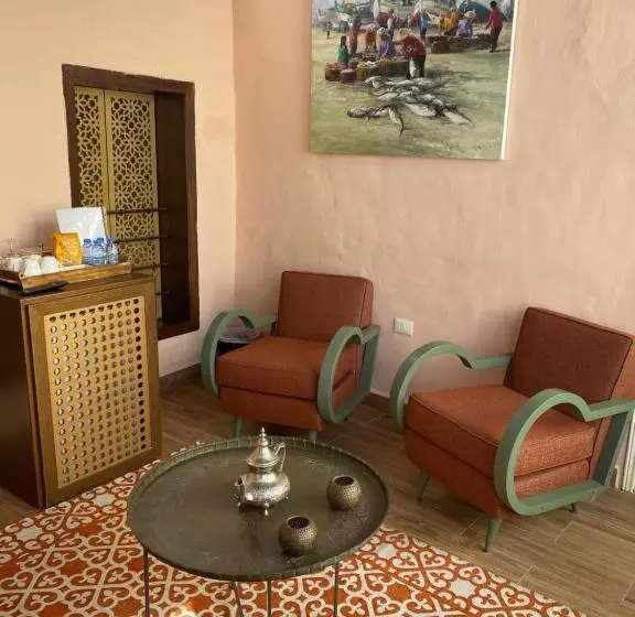 پانسیون Dar Camelia