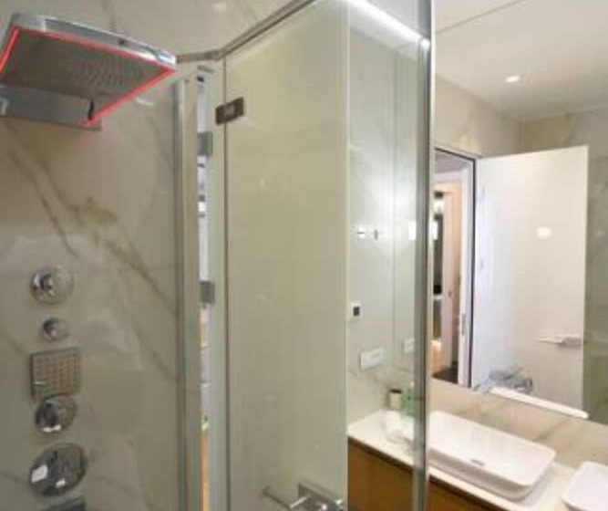 بنسيون Fortuna Luxury Rooms