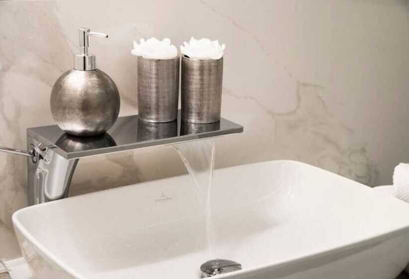 بنسيون Fortuna Luxury Rooms