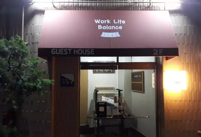 هاستل Work Life Balance Busan Station